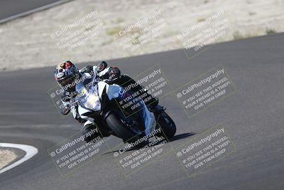 media/Sep-21-2025-TrackDaz (Sun) [[277c75b276]]/C Group/1140pm (Turn 3)/